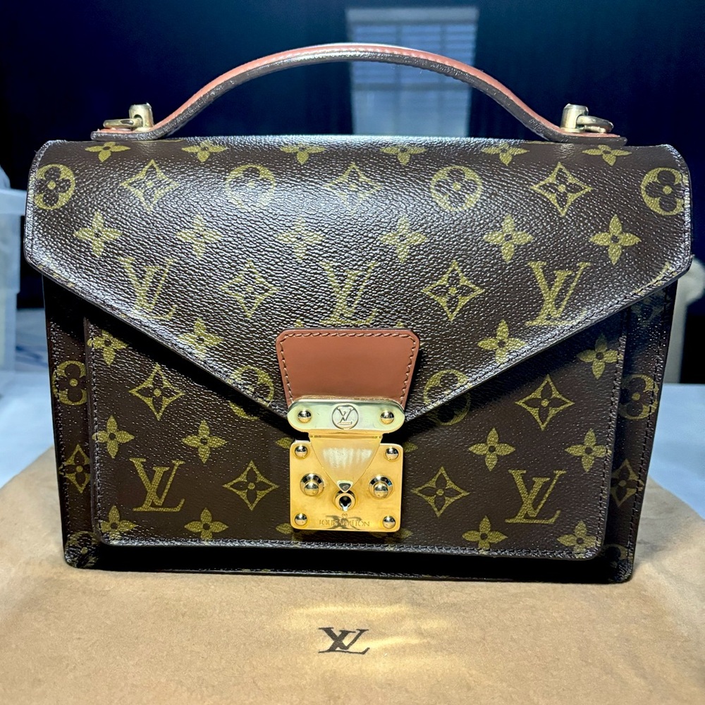 ✨Vintage Louis Vuitton Monceau✨